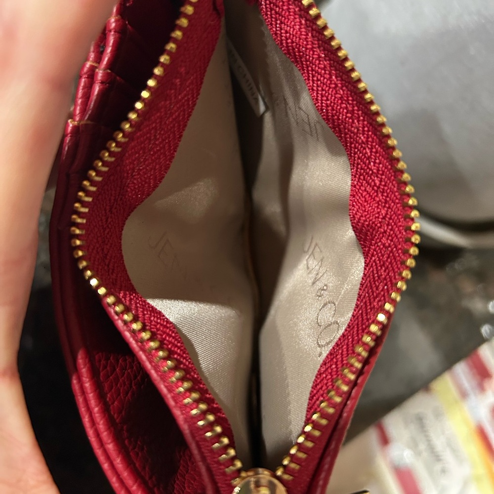 Jen & Co Chic Red Wallet - Picture 7 of 7